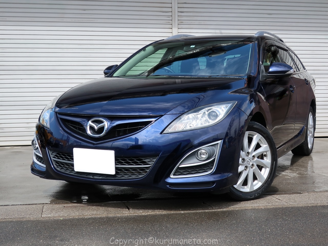 アテンザスポーツ ワゴンのバッテリー交換方法と注意点 車ネタ Com アテンザスポーツ ワゴンのバッテリー交換方法と注意点 車ネタ Com